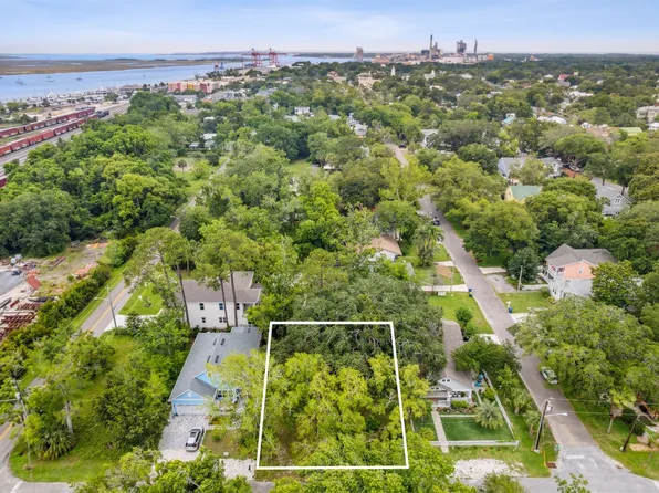 311 Elm St, Fernandina Beach, FL 32034