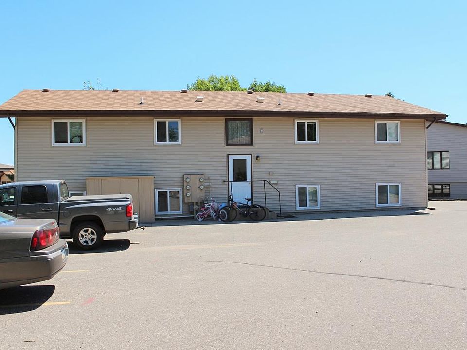 2nd image of 611 19th Ave SE APT 3