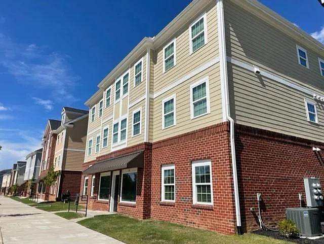 1 bed, 508 sqft, $1,095 — Photo 1