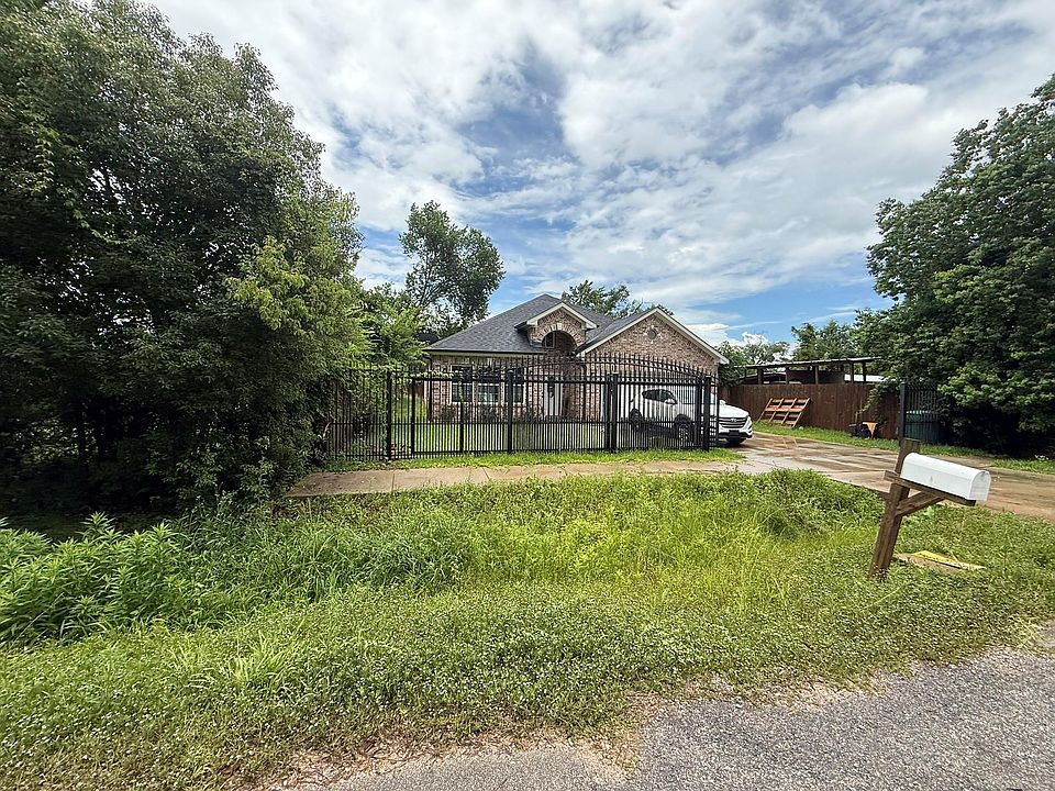 1st image of 9426 Nyssa St