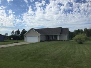 8085 Chippewa Trl, Mount Pleasant, MI 48858