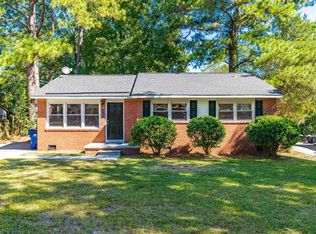 913 Weston St, Raleigh, NC 27610