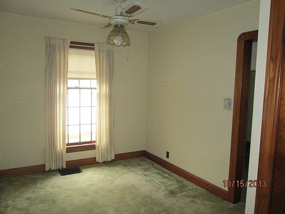 3rd image of 440 Glessner Ave