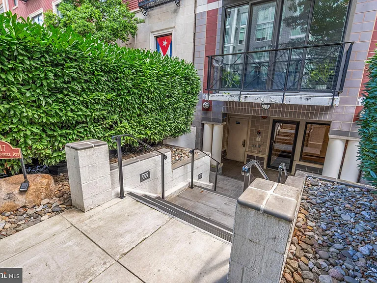 1117 New Hampshire Ave NW #7 — Photo 29