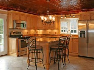 46 Water St, Ashburnham, MA 01430