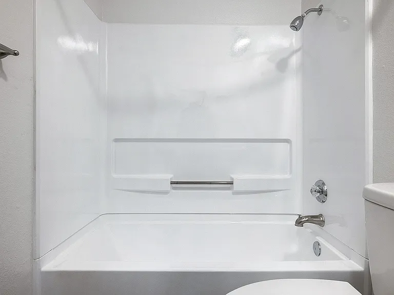 Oak Park Townhomes — Photo 25