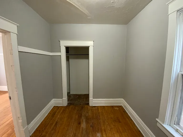 5 bed, 2.0 bath, 1544 sqft, $1,795 — Photo 47