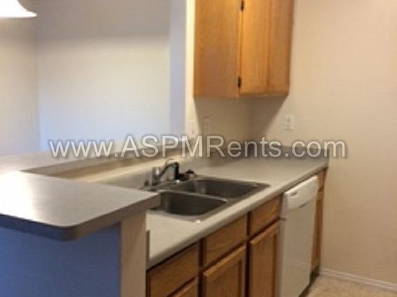 5th image of 3203 W Monterey Pine Ln