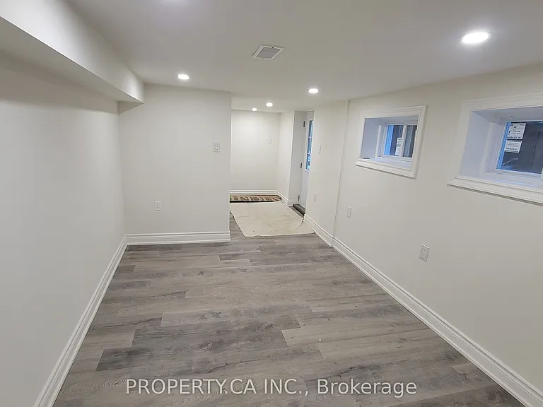 625 Rhodes Ave — Photo 4