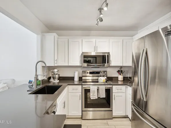 1025 E Highland Ave Unit 6, Phoenix, AZ 85014