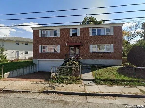 172 Stewart Avenue, Hempstead, NY 11550