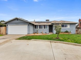 2701 Zinfandel Dr, Rancho Cordova, CA 95670