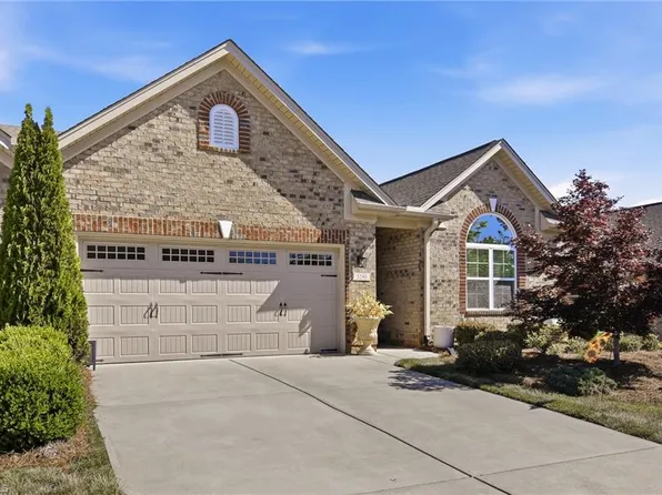 5249 Abbot Ln, Walkertown, NC 27051