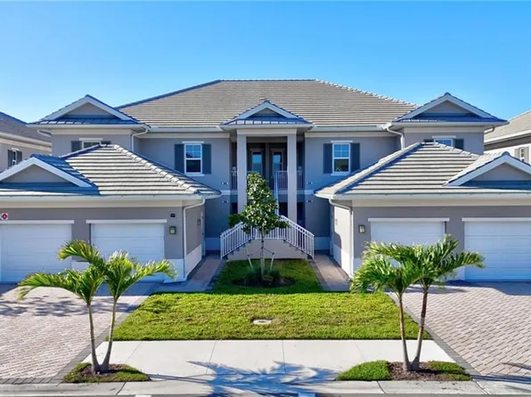 286 Indies Dr E, Naples, FL