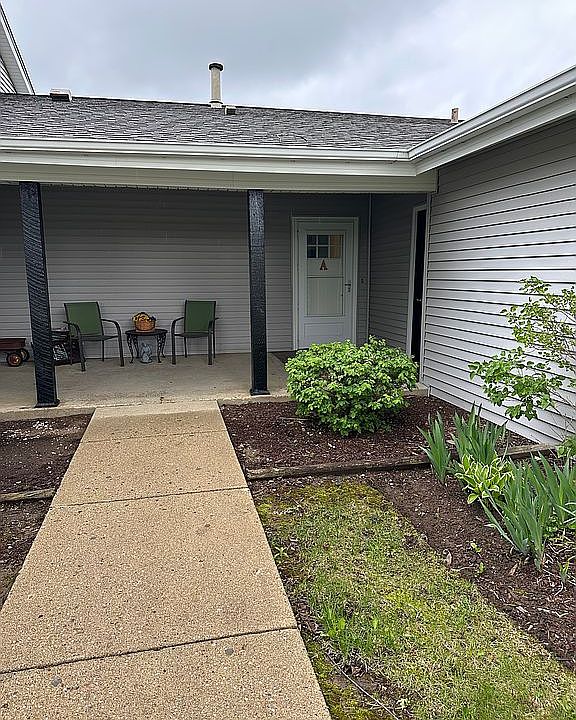 1st image of 505 N Thornwood Dr APT A