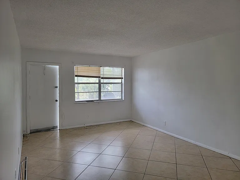 4310 NW 12th Ct #205 — Photo 5