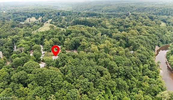 5th image of 214 Wintergreen Hill Dr