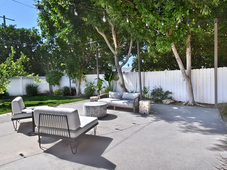 5653 Beck Ave — Photo 49