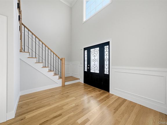 4th image of 39 Jomarr Court