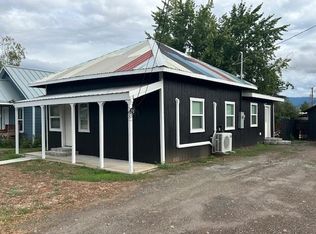 417 South St, Yreka, CA 96097