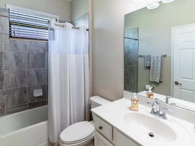 1414 Oceania Dr S — Photo 26