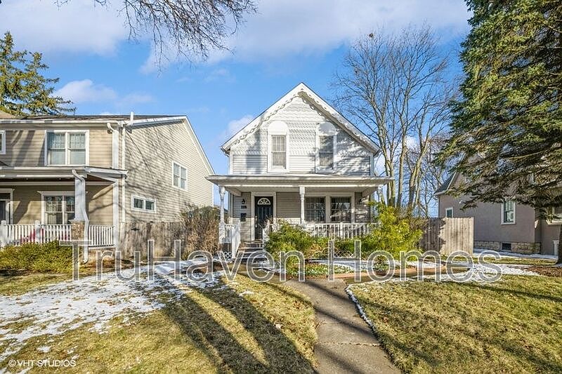 118 4th St, Libertyville, IL 60048 Zillow