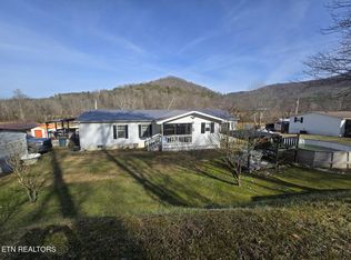 8275 Brimstone Rd, Robbins, TN 37852