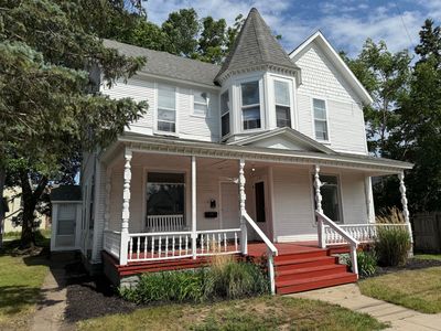 1184 Sanford St, Muskegon, MI, 49441