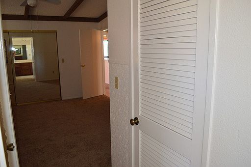 3rd image of 4706 Obannon Dr