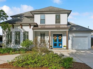 928 Sena Dr, Metairie, LA 70005