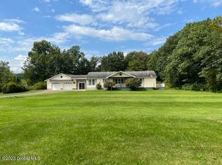 368 Fort Hunter Rd, Amsterdam, NY 12010