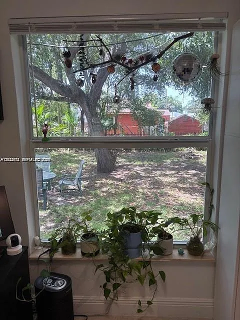 Shadowlawn Extension Sub — Photo 4