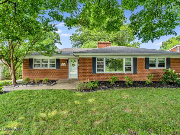 4413 Dannywood Rd, Saint Regis Park, KY 40220