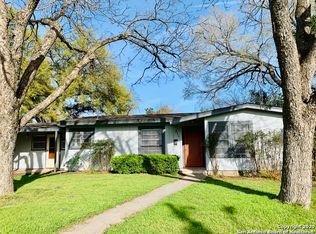 211 Prospect St, Seguin, TX 78155