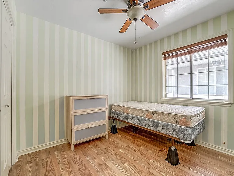947 N University Ave #8 — Photo 11