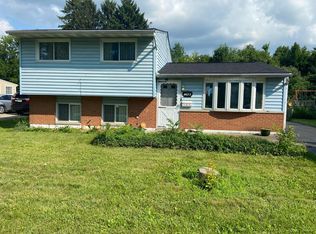 4977 Majestic Dr E, Columbus, OH