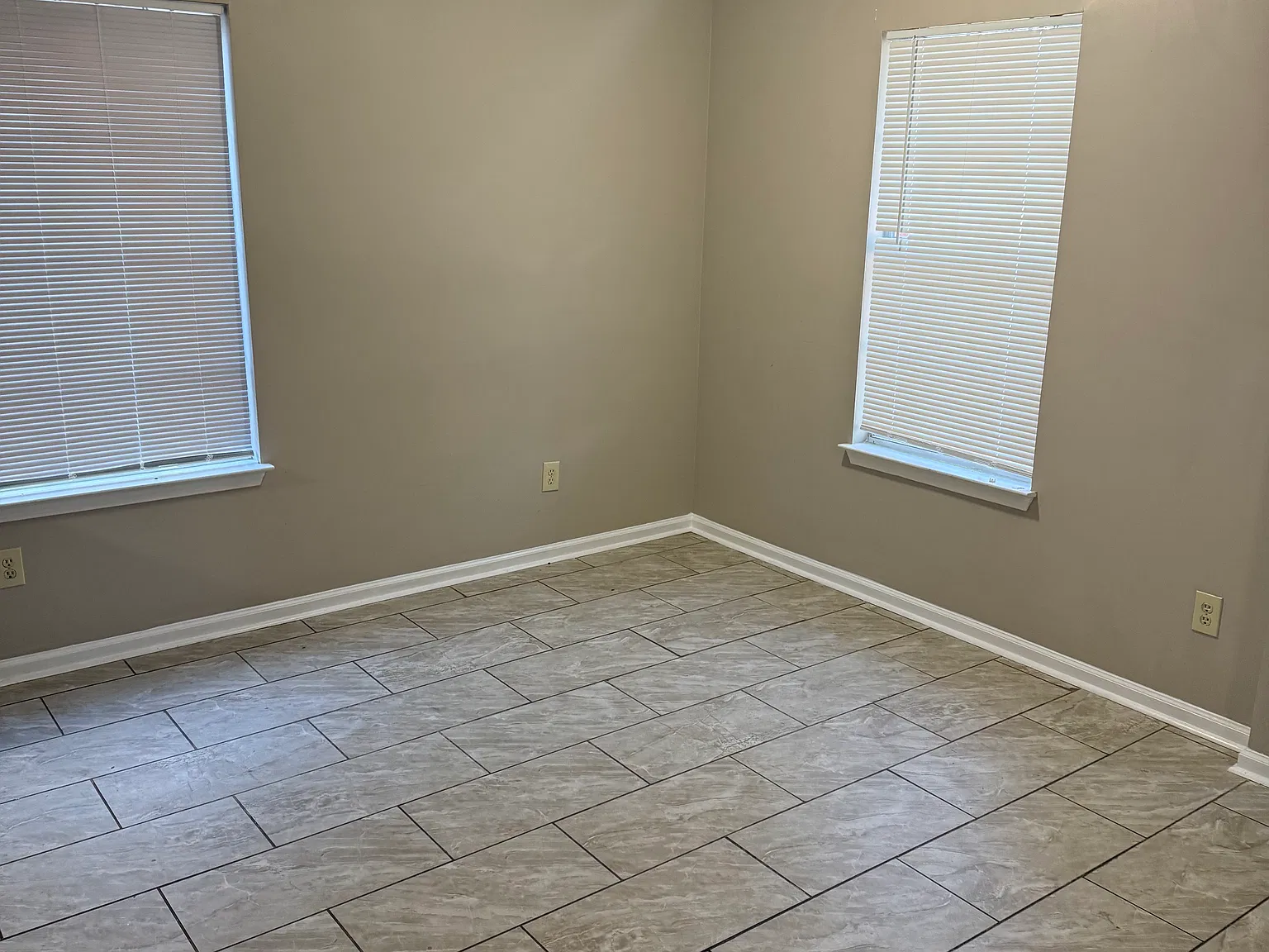 3 bed, 1431 sqft, $1,600 — Photo 4