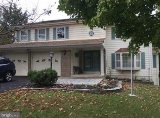 13810 Poplar Tree Rd, Chantilly, VA 20151