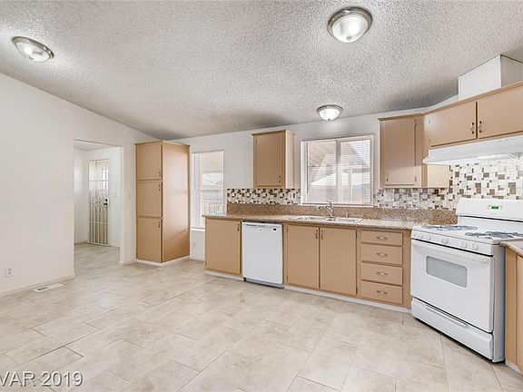 3rd image of 6106 Dodd St