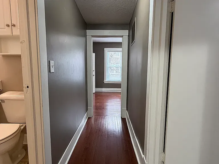 2626 Dewey Ave #6 — Photo 13