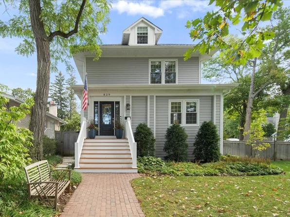 829 Greenwood Ave, Glencoe, IL 60022