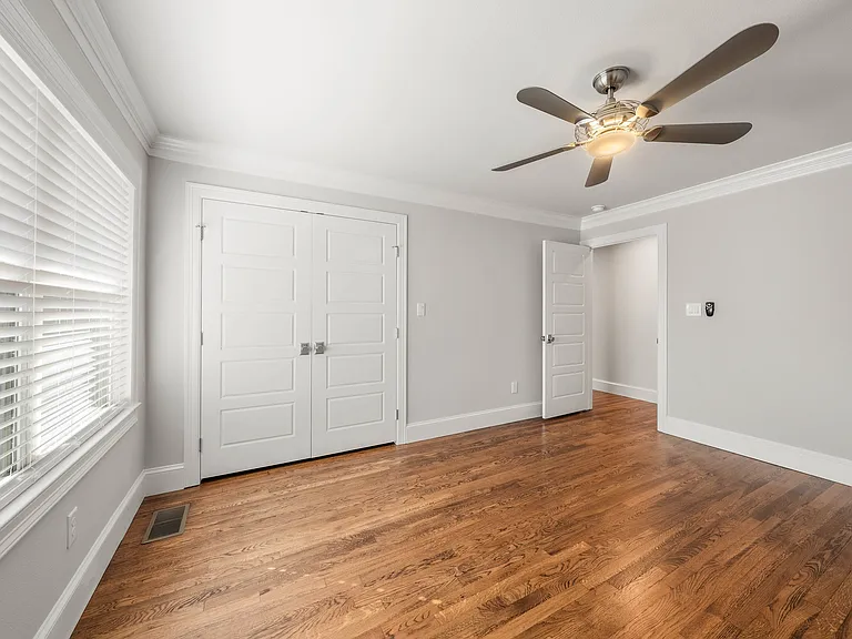 29011 Woodland Dr — Photo 48