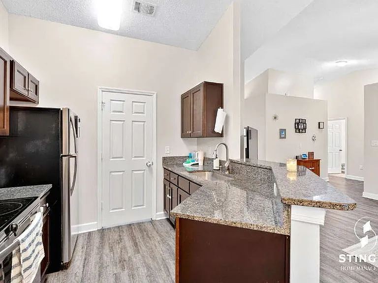 13 Brindlewood Dr — Photo 30