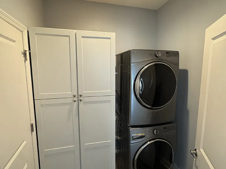 3701 W Carmen St #6 — Photo 10