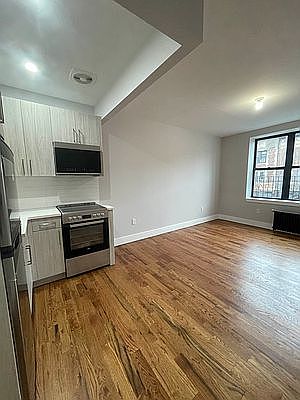 5th image of 195 Underhill Ave #5K