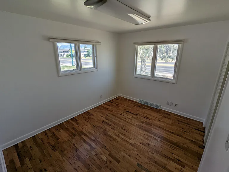 209 S 19th Ave #1 — Photo 7