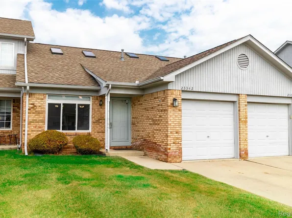 23342 Stiles Ct, Trenton, MI 48183