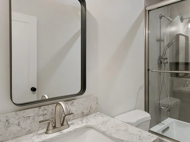 724 Dodson Way #B — Photo 8