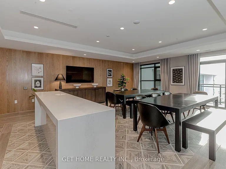 480 Gordon Krantz Ave #609 — Photo 26