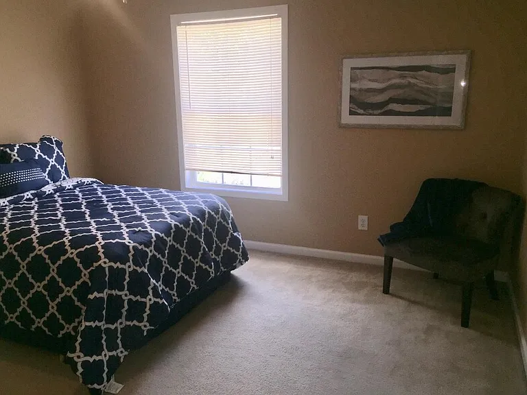 927 Lakeview Dr — Photo 13